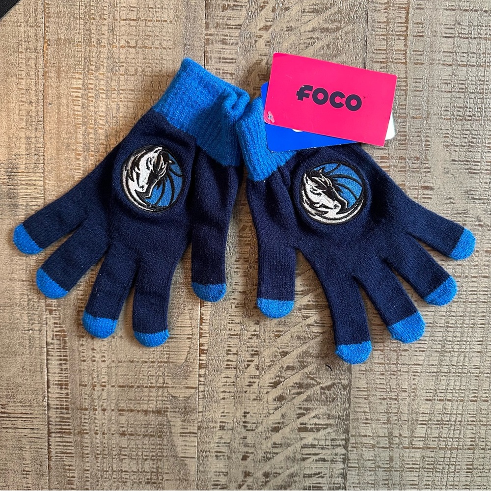 Dallas Mavericks NBA Team Gloves